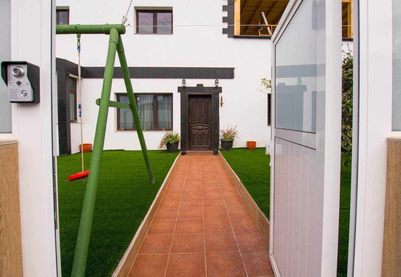 Villa Palacios Herrero Tahiche Bagian luar foto
