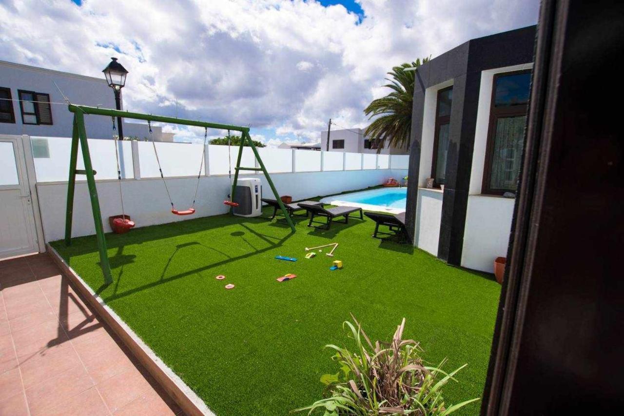 Villa Palacios Herrero Tahiche Bagian luar foto