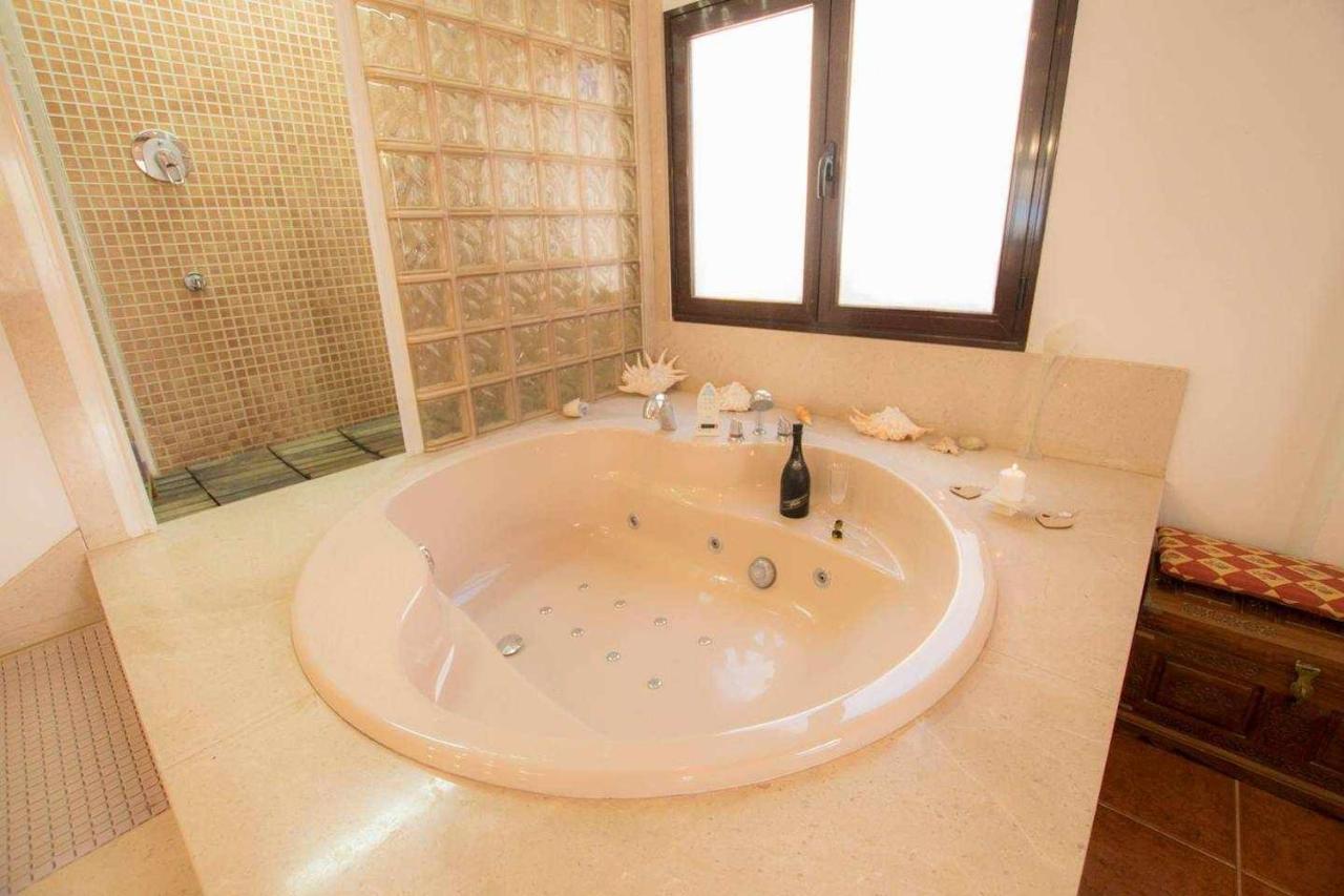 Villa Palacios Herrero Tahiche Bagian luar foto